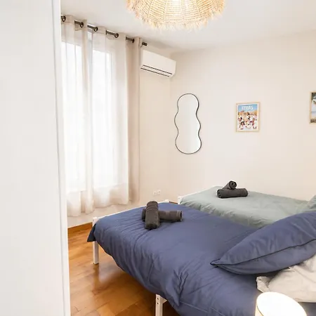 דירה Le Riquet Haussmannien - Confort & Elegance - Climatise - Plein Coeur - Proximite Commerces Et Transports Immediat - Thewhiteglove Services - Speciale Nouvel