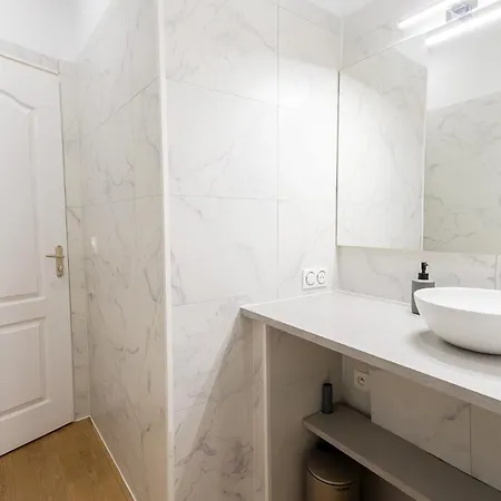 דירה Le Riquet Haussmannien - Confort & Elegance - Climatise - Plein Coeur - Proximite Commerces Et Transports Immediat - Thewhiteglove Services - Speciale Nouvel בזייה